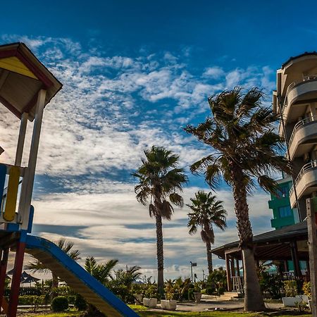 Vila Verde Beach Hotel دراس المظهر الخارجي الصورة