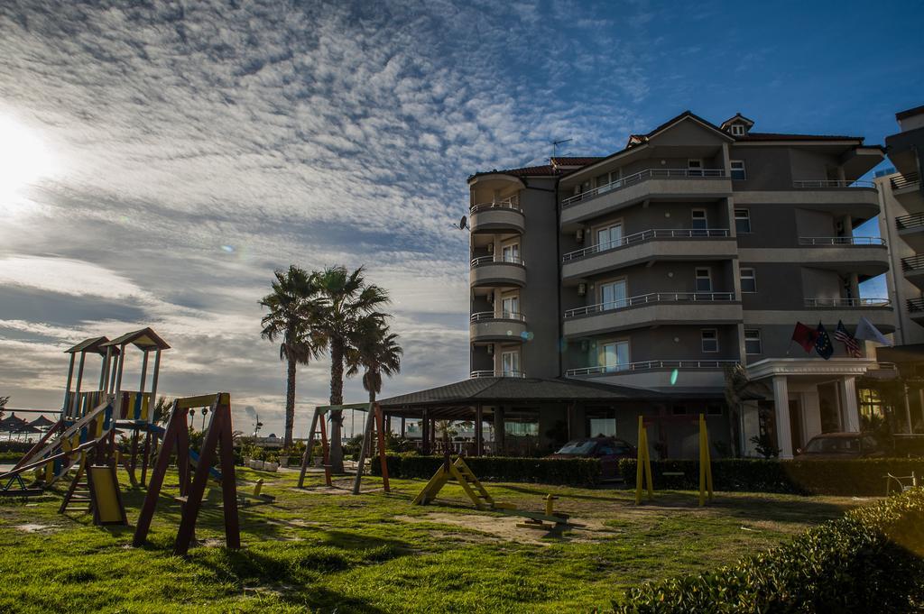 Vila Verde Beach Hotel دراس المظهر الخارجي الصورة