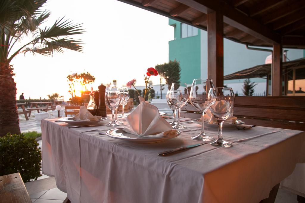 Vila Verde Beach Hotel دراس المظهر الخارجي الصورة