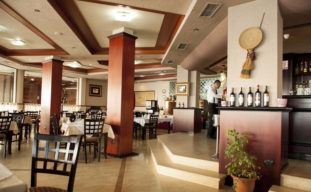 Vila Verde Beach Hotel دراس المظهر الخارجي الصورة